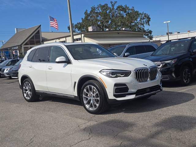 2022 BMW X5 xDrive40i AWD photo