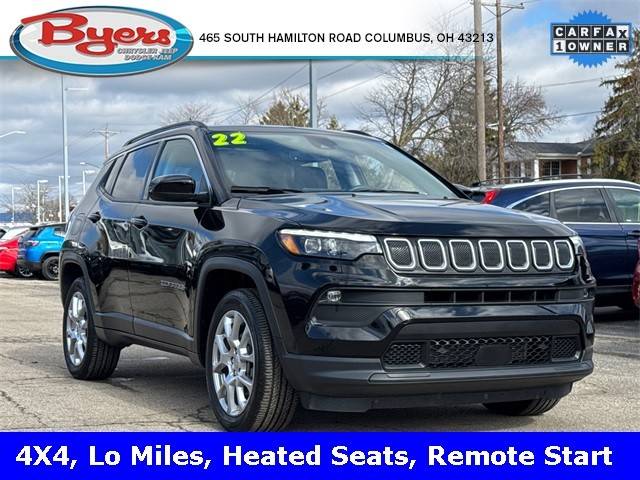 2022 Jeep Compass Latitude Lux 4WD photo