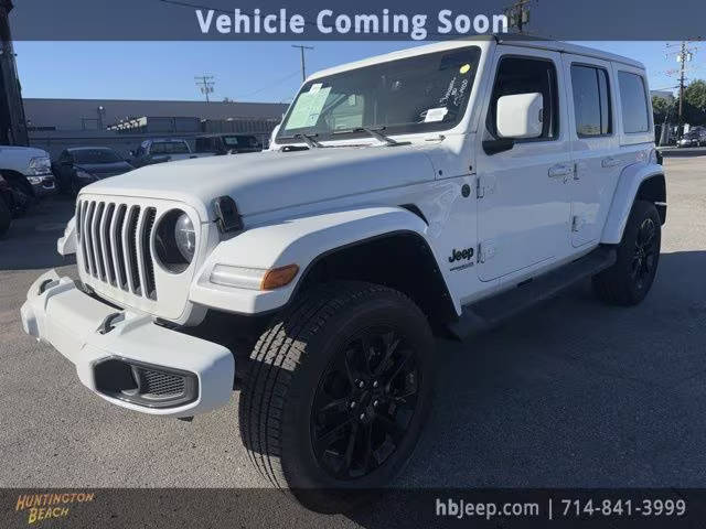 2021 Jeep Wrangler Unlimited Unlimited Sahara High Altitude 4WD photo