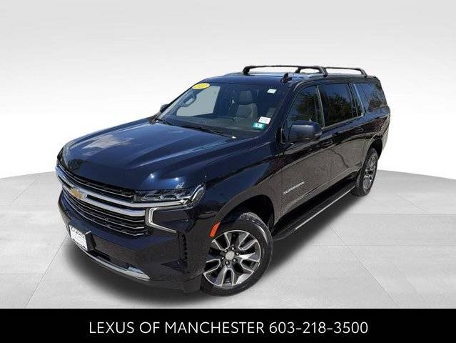 2022 Chevrolet Suburban LT 4WD photo