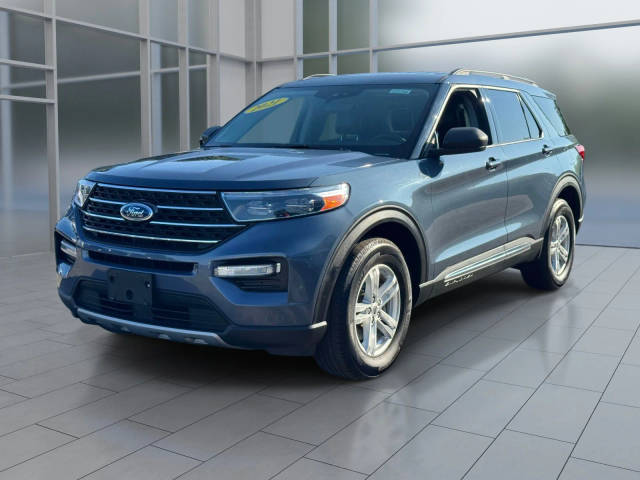 2021 Ford Explorer XLT 4WD photo