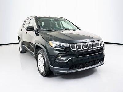 2022 Jeep Compass Latitude 4WD photo