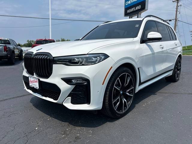 2022 BMW X7 xDrive40i AWD photo