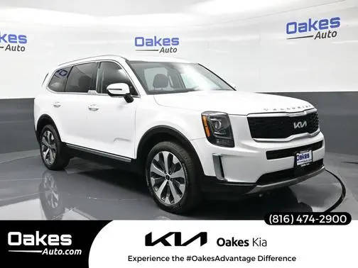 2022 Kia Telluride S FWD photo