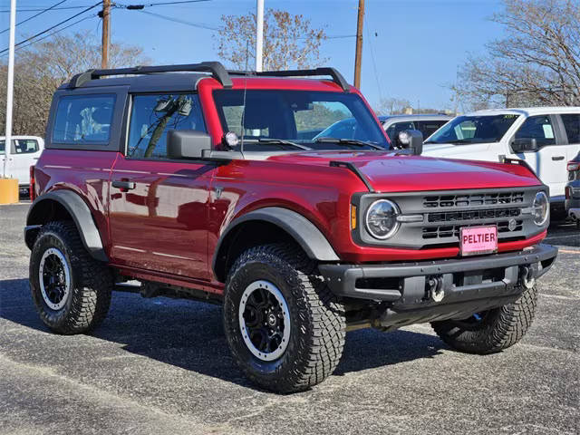 2021 Ford Bronco 2 Door Base 4WD photo