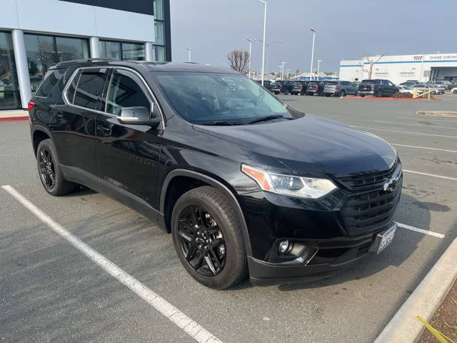 2021 Chevrolet Traverse LT Cloth FWD photo