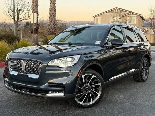 2022 Lincoln Aviator Reserve AWD photo