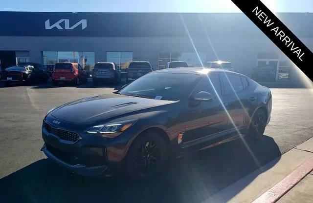 2022 Kia Stinger GT-Line RWD photo