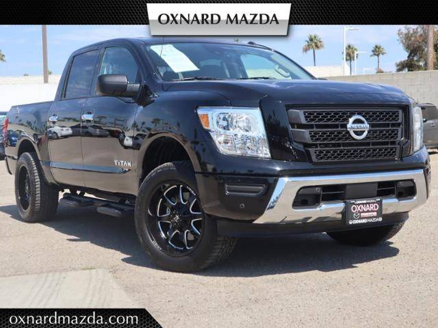 2021 Nissan Titan SV RWD photo