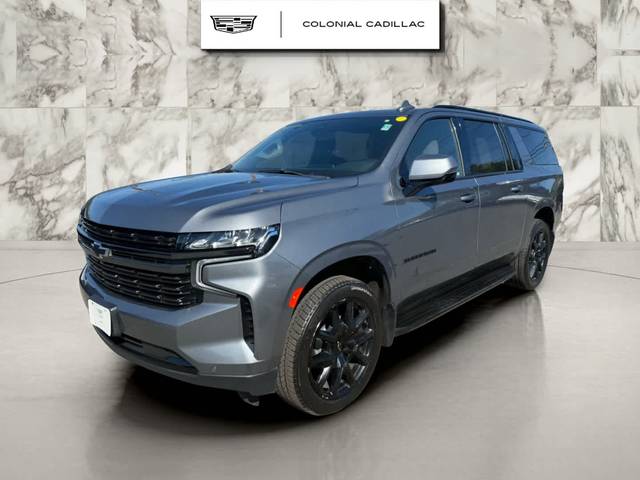 2022 Chevrolet Suburban RST 4WD photo