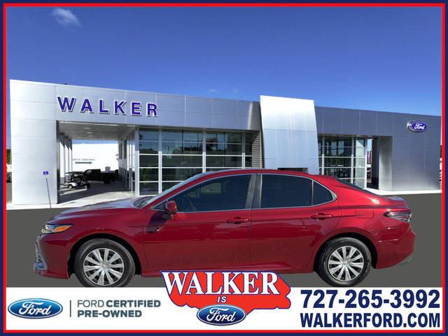 2022 Toyota Camry Hybrid LE FWD photo