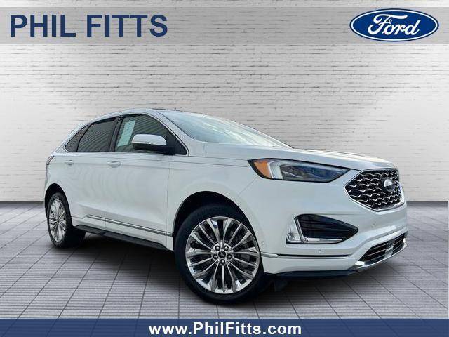 2021 Ford Edge Titanium AWD photo