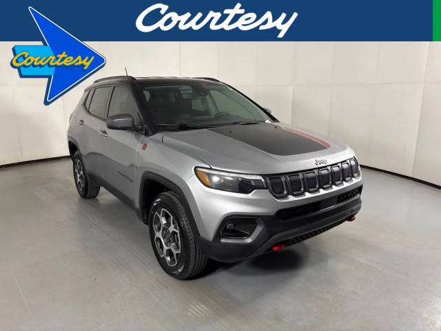 2022 Jeep Compass Trailhawk 4WD photo