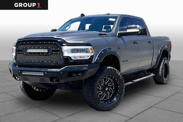 2022 Ram 2500 Laramie 4WD photo