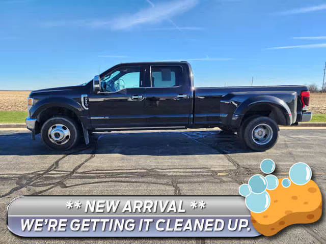 2022 Ford F-350 Super Duty King Ranch 4WD photo