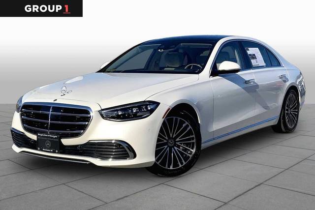 2022 Mercedes-Benz S-Class S 500 AWD photo