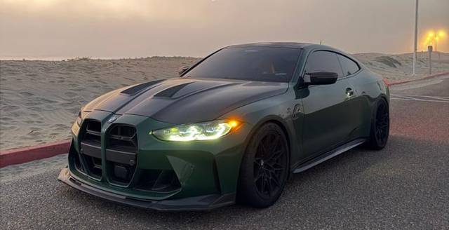 2022 BMW M4 Competition RWD photo