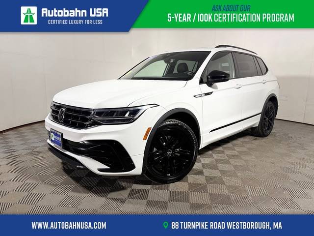 2022 Volkswagen Tiguan SE R-Line Black AWD photo