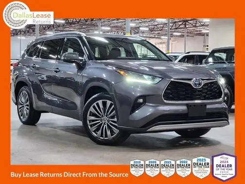 2022 Toyota Highlander Hybrid Platinum FWD photo