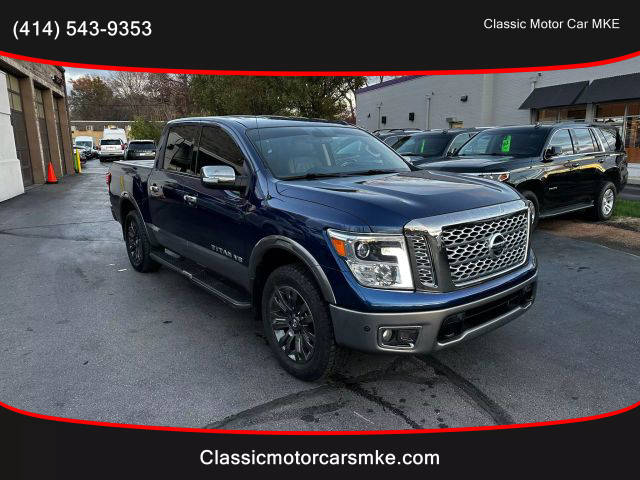 2018 Nissan Titan Platinum Reserve 4WD photo