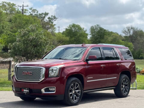 2016 GMC Yukon Denali RWD photo
