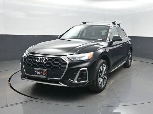 2022 Audi Q5 S line Premium AWD photo