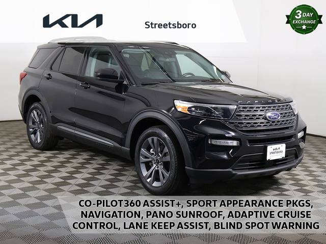 2022 Ford Explorer XLT 4WD photo