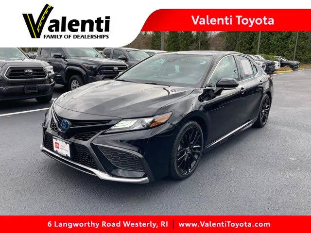 2022 Toyota Camry Hybrid XSE FWD photo