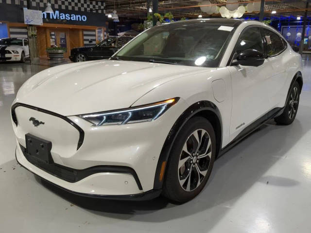2021 Ford Mustang Mach-E Premium AWD photo