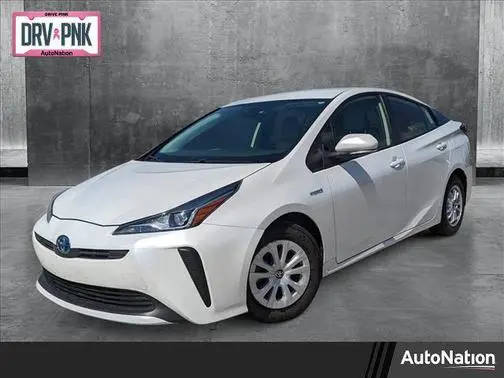 2022 Toyota Prius L Eco FWD photo