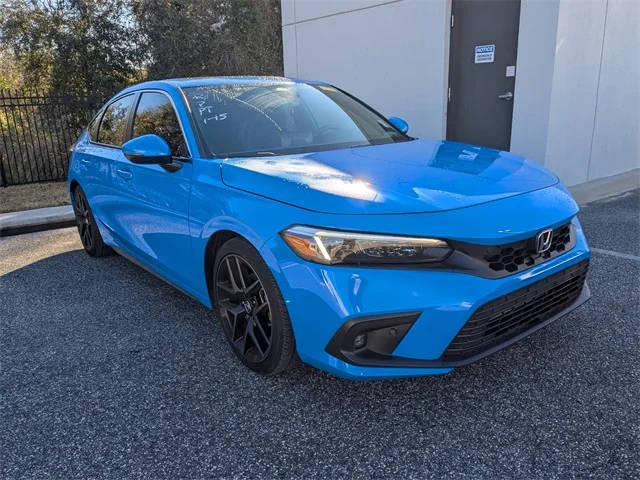 2022 Honda Civic Sport Touring FWD photo