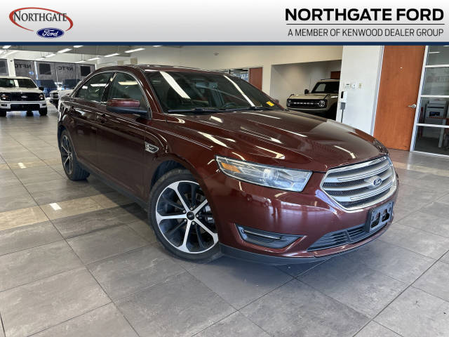 2015 Ford Taurus SEL AWD photo