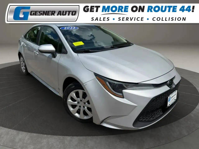 2022 Toyota Corolla LE FWD photo