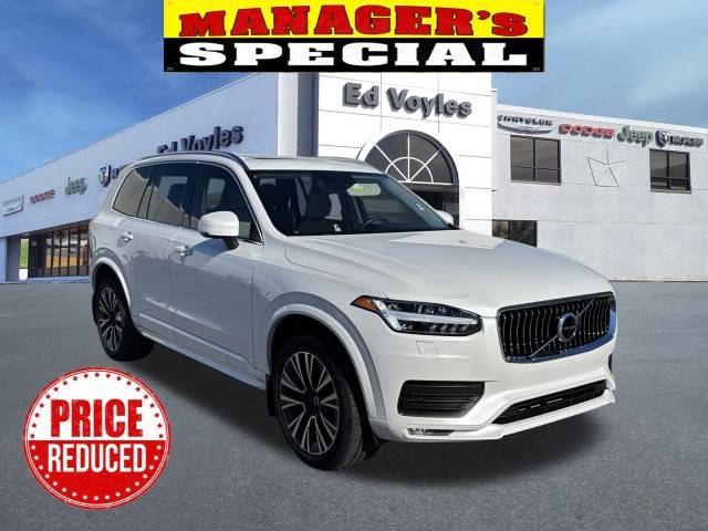 2022 Volvo XC90 Momentum FWD photo