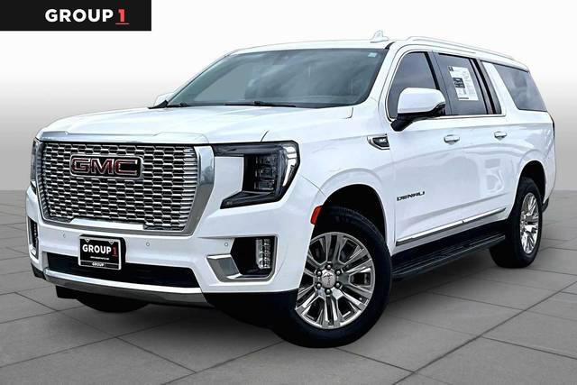 2022 GMC Yukon XL Denali RWD photo