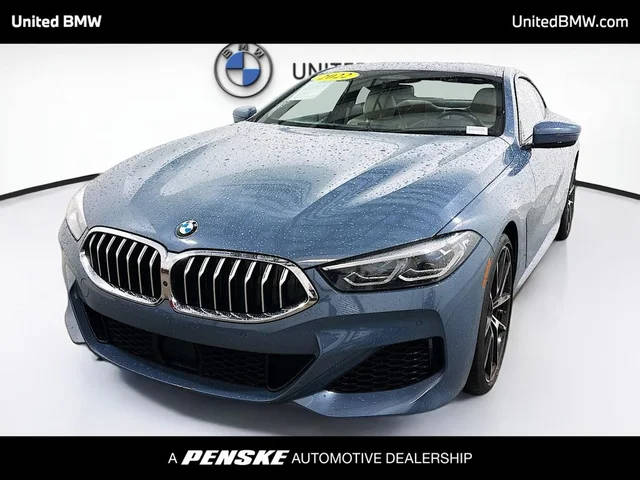 2022 BMW 8 Series 840i AWD photo