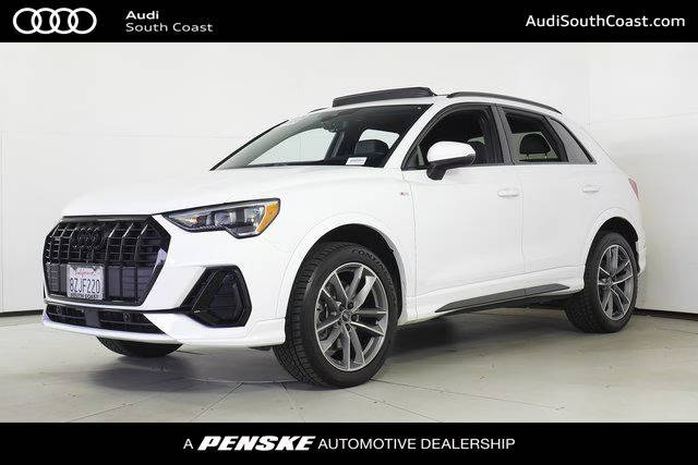 2022 Audi Q3 S line Premium AWD photo