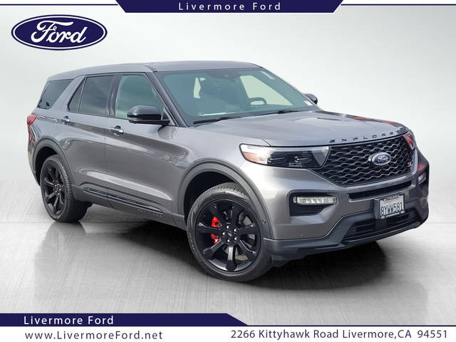 2021 Ford Explorer ST 4WD photo