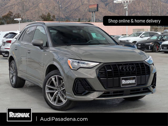 2022 Audi Q3 S line Premium AWD photo