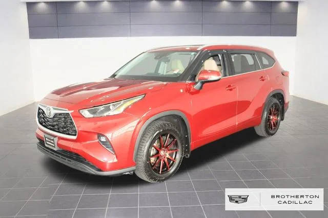 2022 Toyota Highlander XLE AWD photo