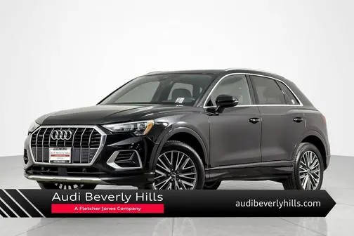 2022 Audi Q3 Premium AWD photo