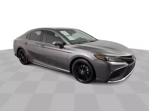 2022 Toyota Camry TRD V6 FWD photo