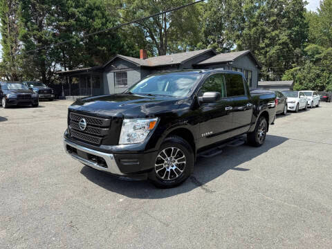 2021 Nissan Titan SV 4WD photo