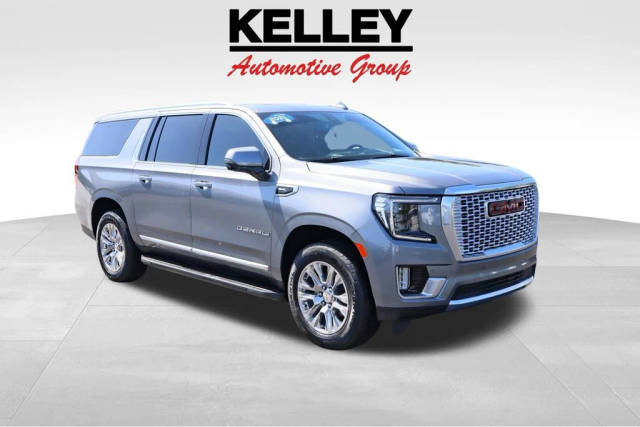 2021 GMC Yukon XL Denali 4WD photo