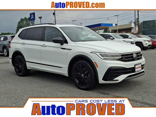 2022 Volkswagen Tiguan SE R-Line Black AWD photo