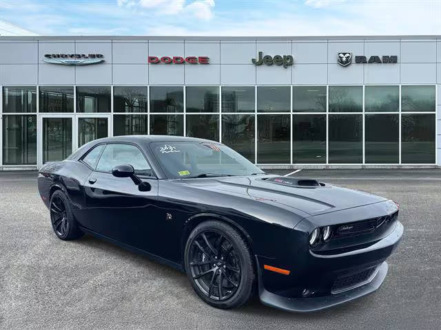 2021 Dodge Challenger R/T Scat Pack RWD photo
