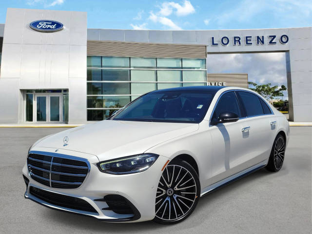 2022 Mercedes-Benz S-Class S 580 AWD photo