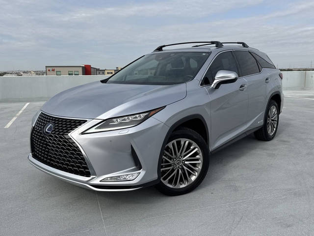 2022 Lexus RX RX 450hL Luxury AWD photo