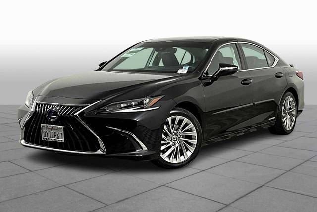 2022 Lexus ES ES 300h Luxury FWD photo