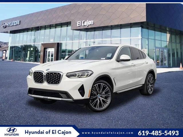 2022 BMW X4 xDrive30i AWD photo